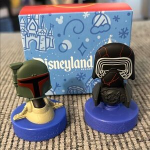 McDonald’s Disneyland happy meal toys Star Wars Kylo Ren & boba Fett